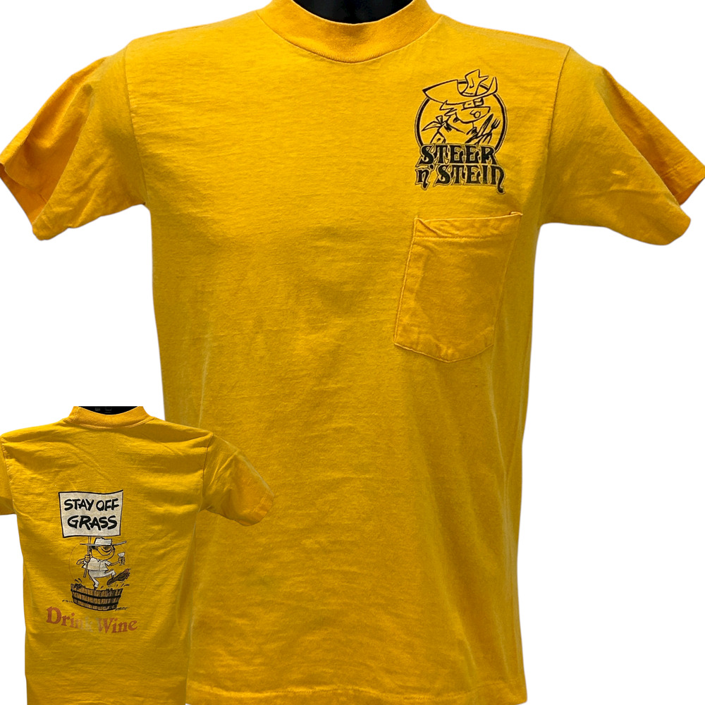 Vintage 70s Steer N Stein Stay Off Grass Drink Wine T Shirt XS X-Small Yellow